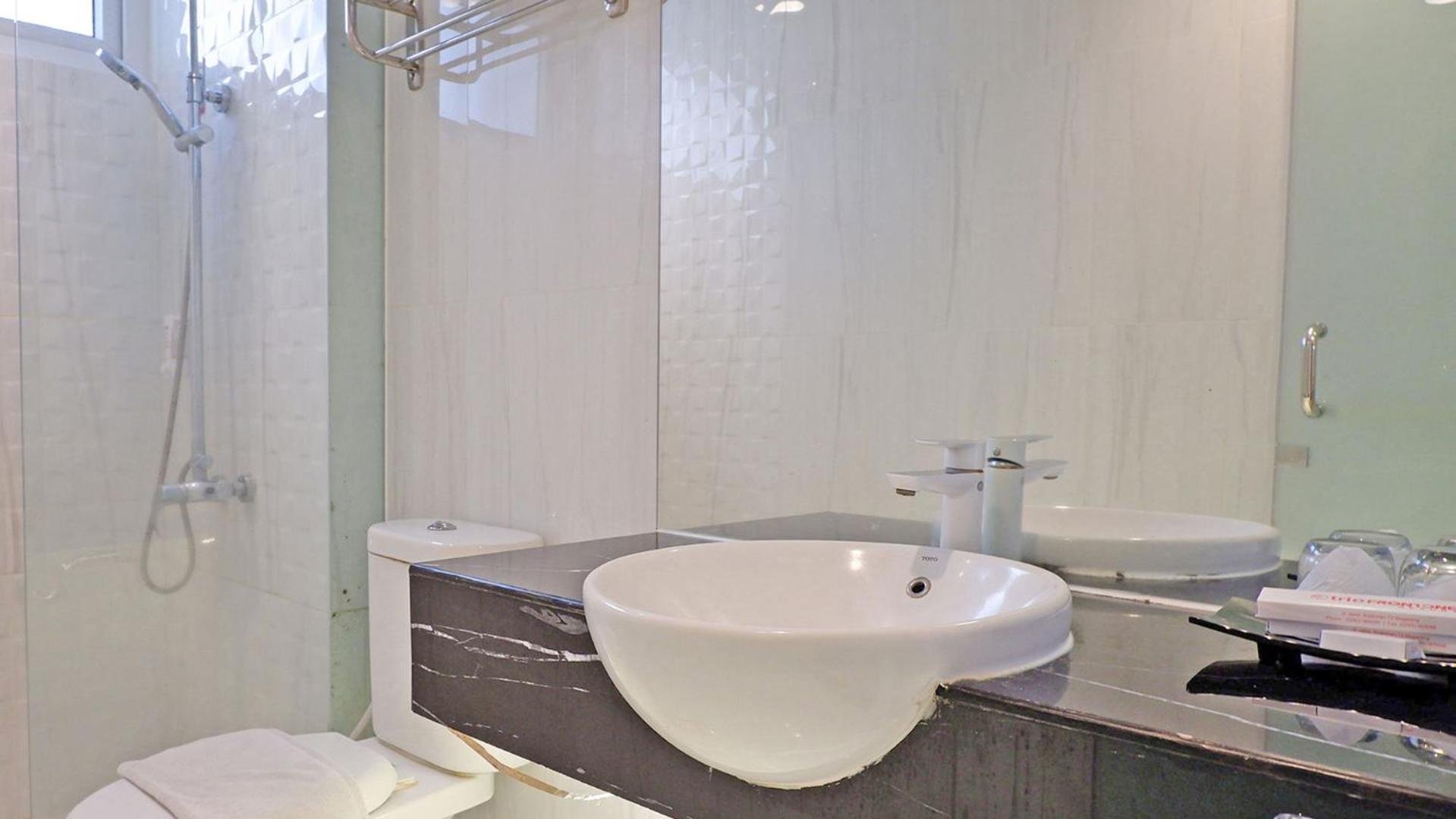 ฟรอนต์ วัน รีสอร์ต มาเกลัง Hotel มาเกอลัง ภายนอก รูปภาพ