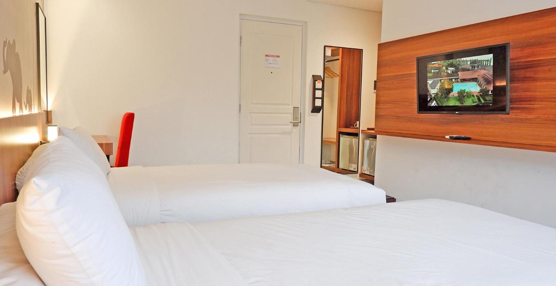 ฟรอนต์ วัน รีสอร์ต มาเกลัง Hotel มาเกอลัง ภายนอก รูปภาพ