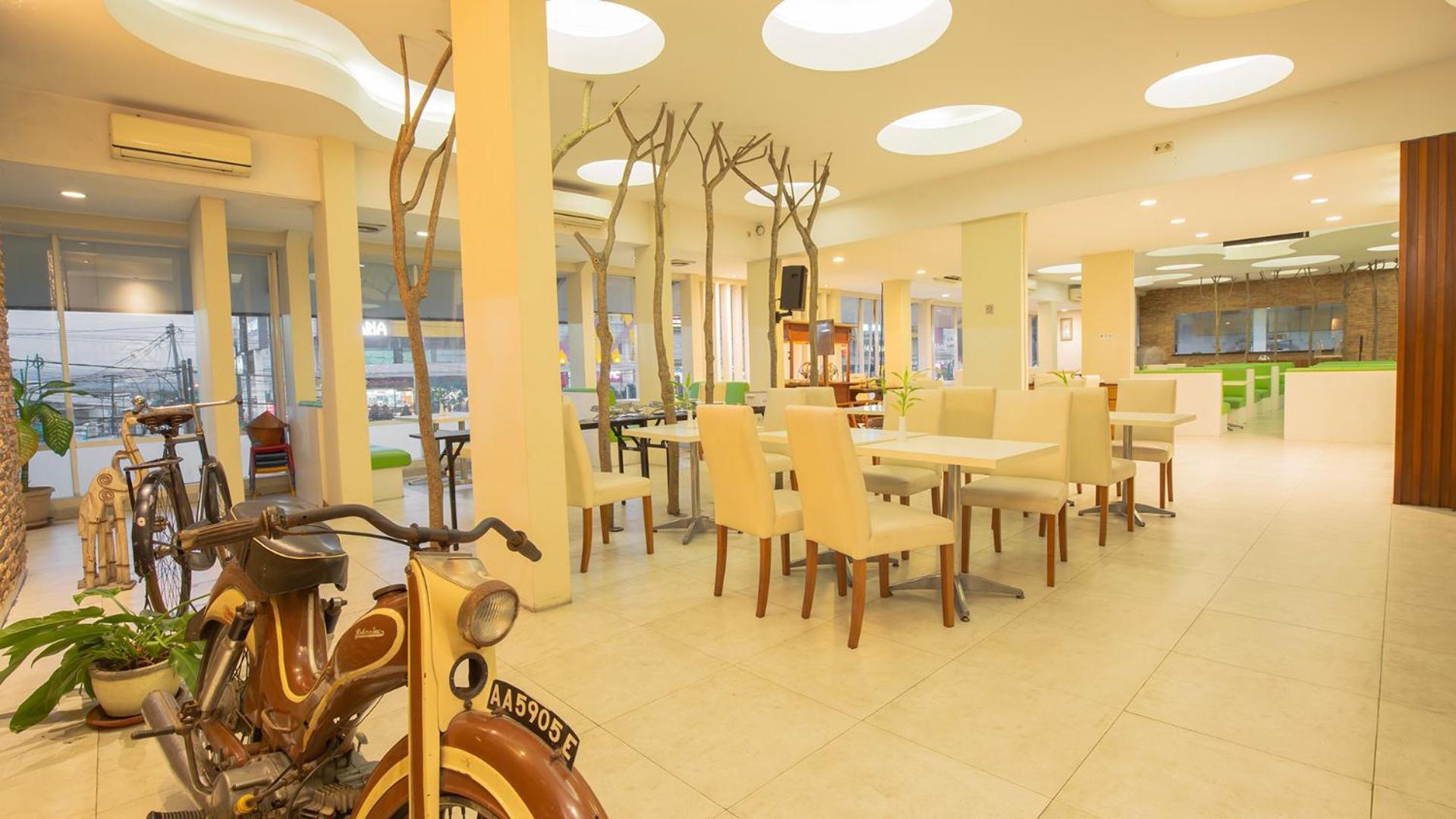 ฟรอนต์ วัน รีสอร์ต มาเกลัง Hotel มาเกอลัง ภายนอก รูปภาพ