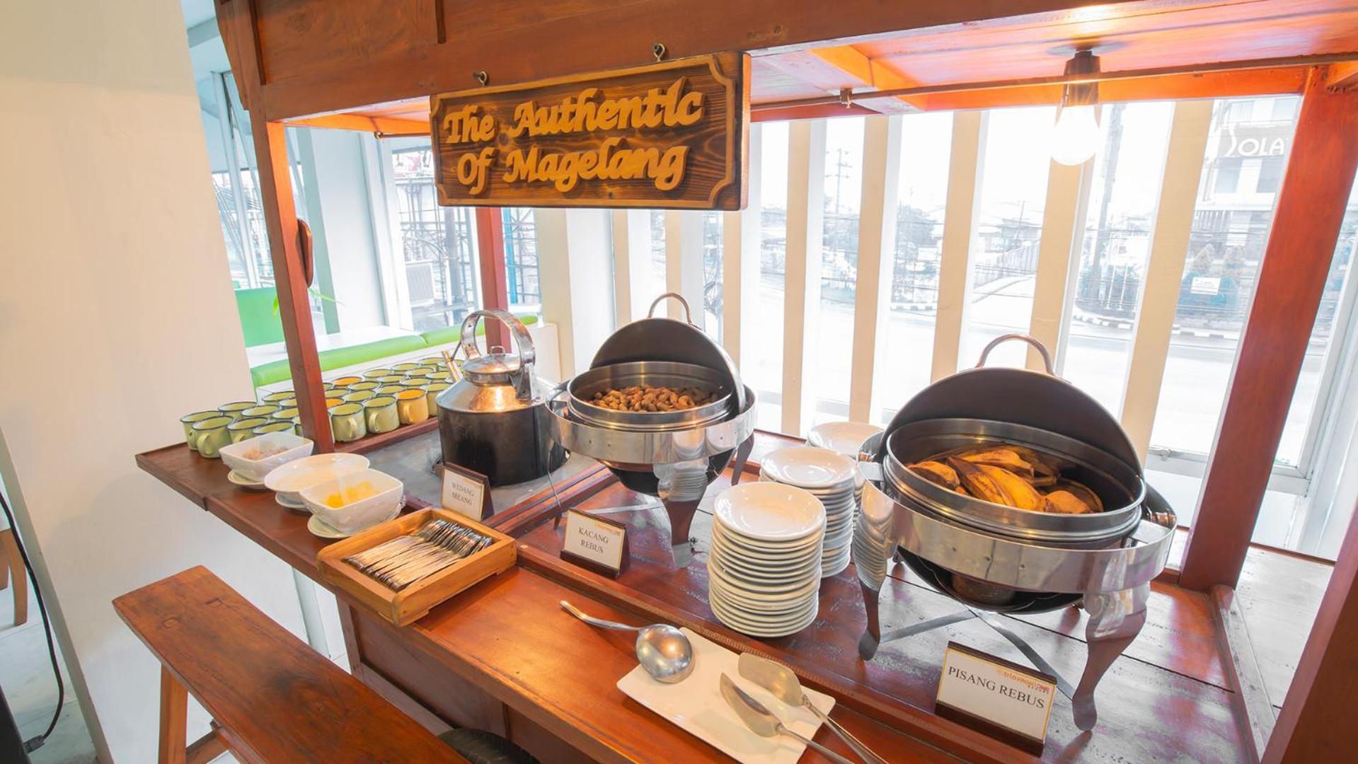 ฟรอนต์ วัน รีสอร์ต มาเกลัง Hotel มาเกอลัง ภายนอก รูปภาพ